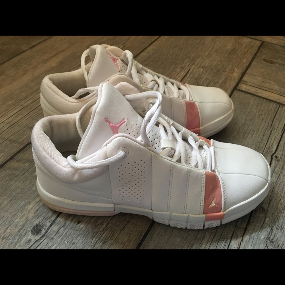 Nike Girls Youth Jordan Team Elite Low GS Size 5.5